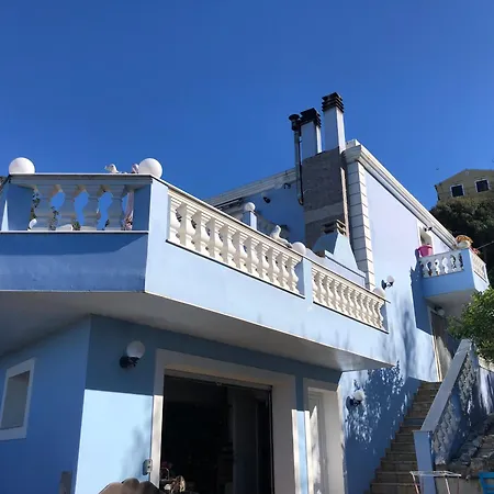 Bettina 1st Floor Вилла *