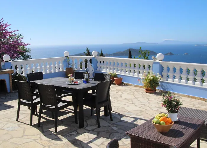 Bettina 1st Floor * Afión