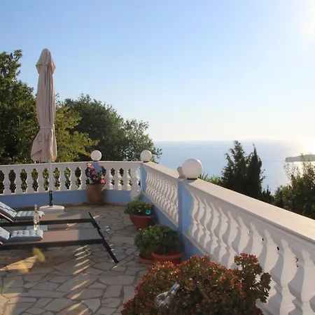 Bettina 1st Floor Villa *